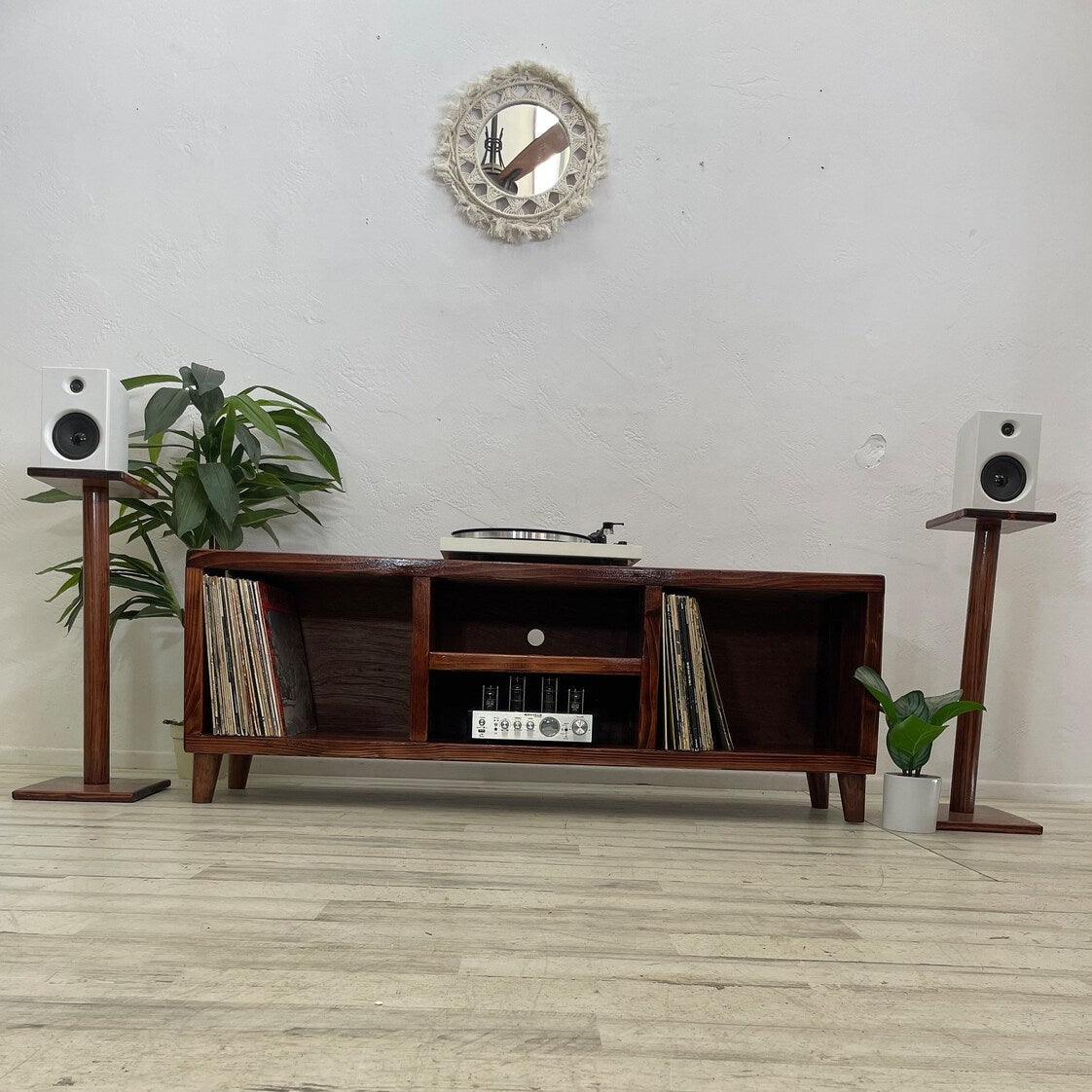 Straight Up Round Speaker Stands