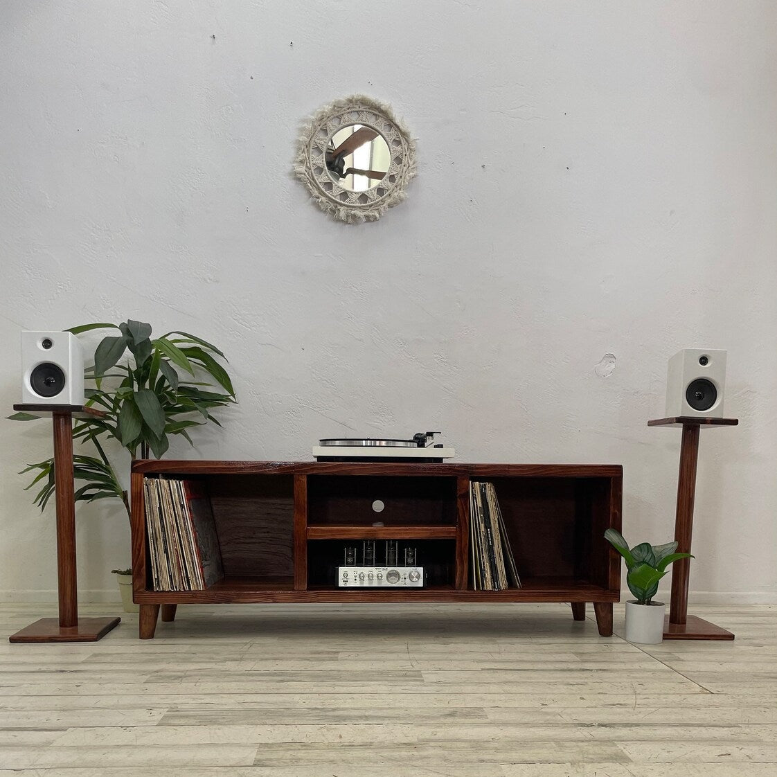 Straight Up Round Speaker Stands