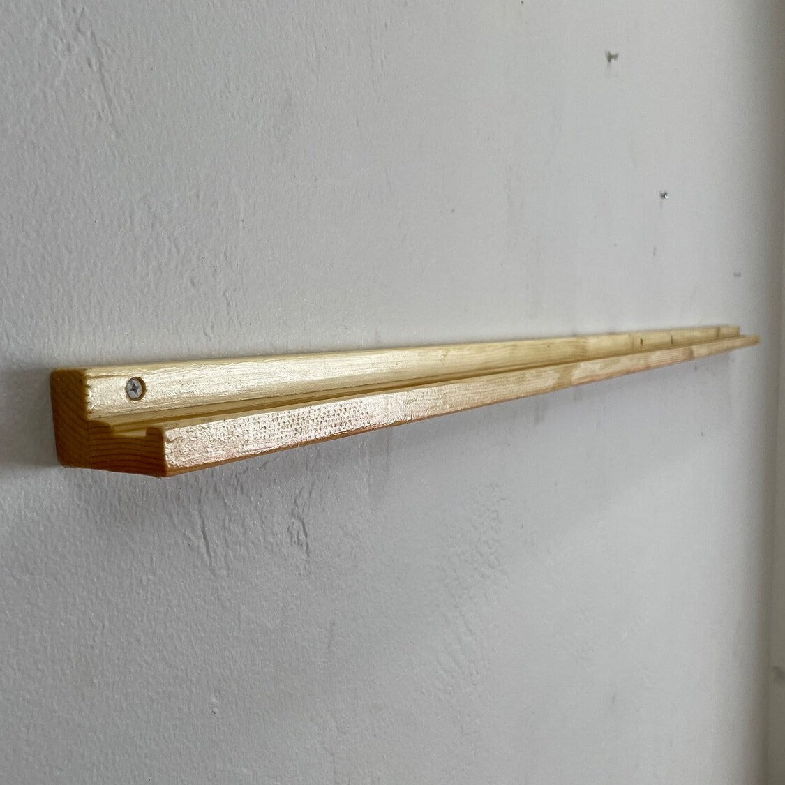 Now Playing Record Shelf w/Small Lip