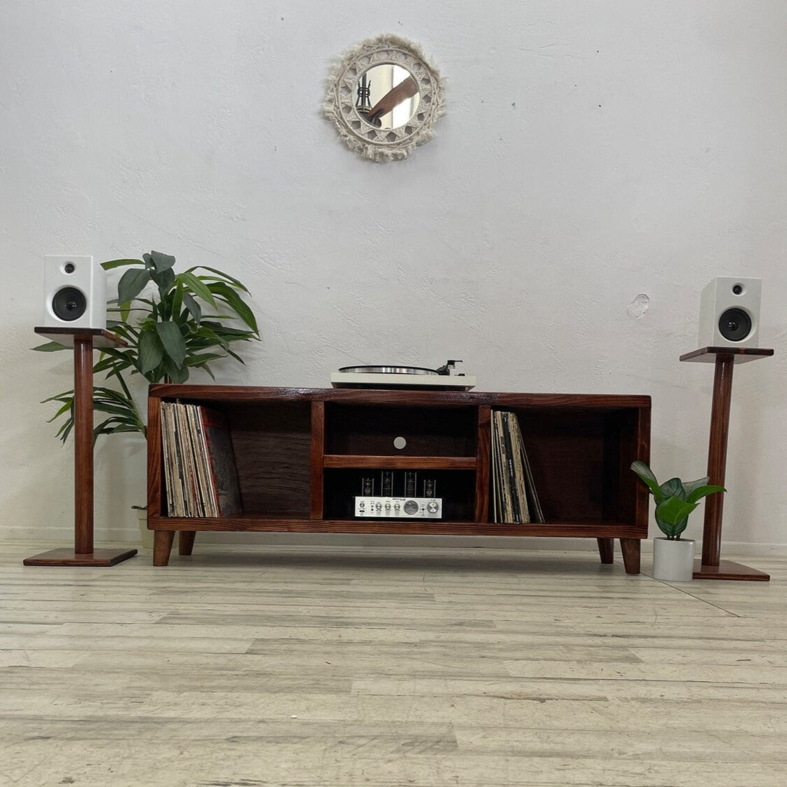 Straight Up Round Speaker Stands