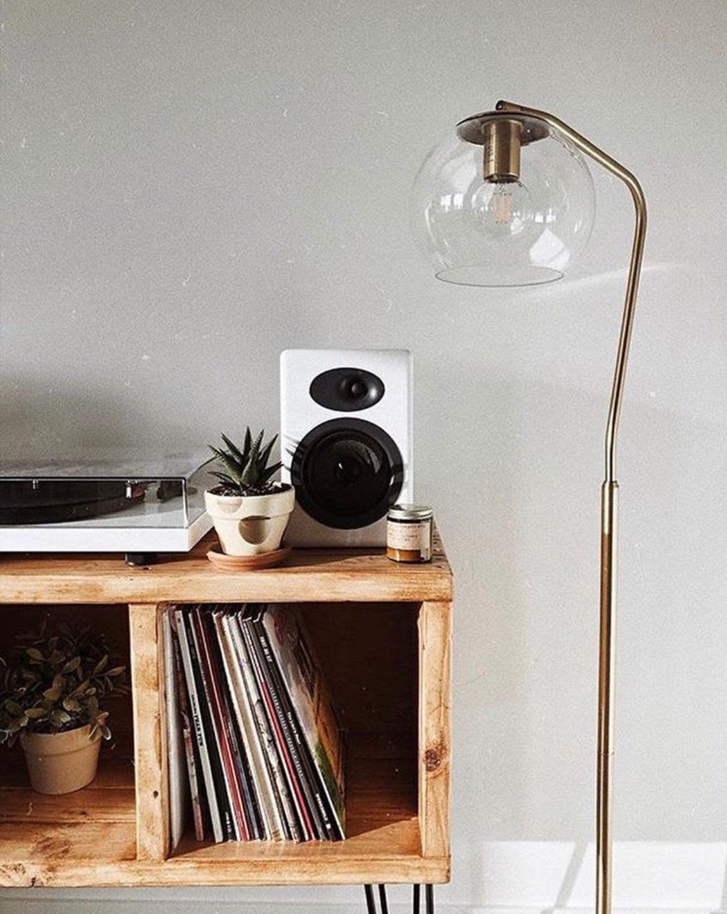 VINYL RECORD HOLDER, Vinyl Record Storage, Record Player Stand, Hi fi, Cube Storage, Media Console